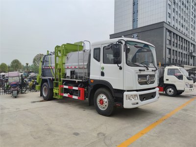 餐廚垃圾車，收集運(yùn)輸剩飯剩菜泔水垃圾我擔(dān)當(dāng)，干濕分離我本領(lǐng)大